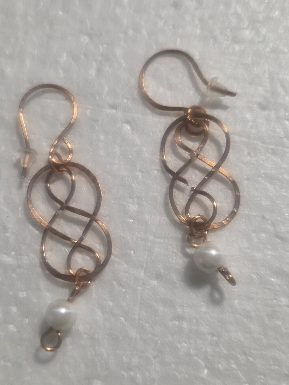 Handcraftex Elegant Copper Twist Drop Earrings with Pearl Accent